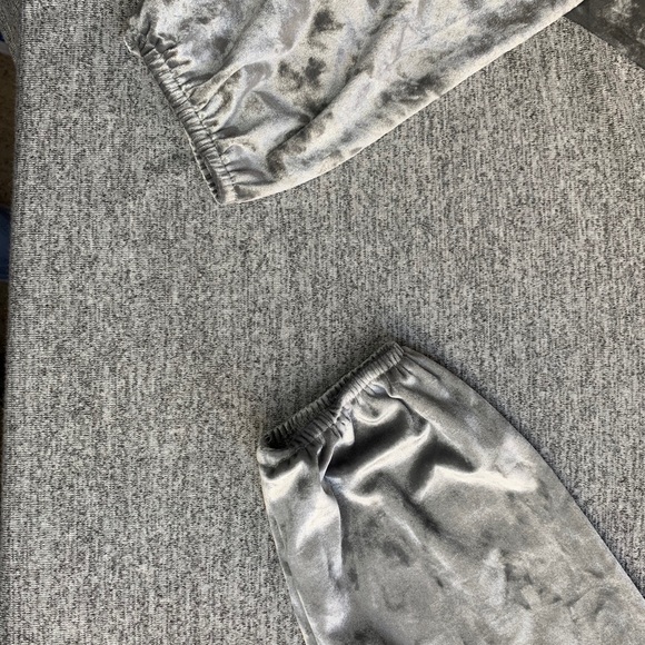 Gap 3/4 Length Velvet Puff Long Sleeve Knit Shirt Silver Holiday Blouse Medium - Picture 4 of 9